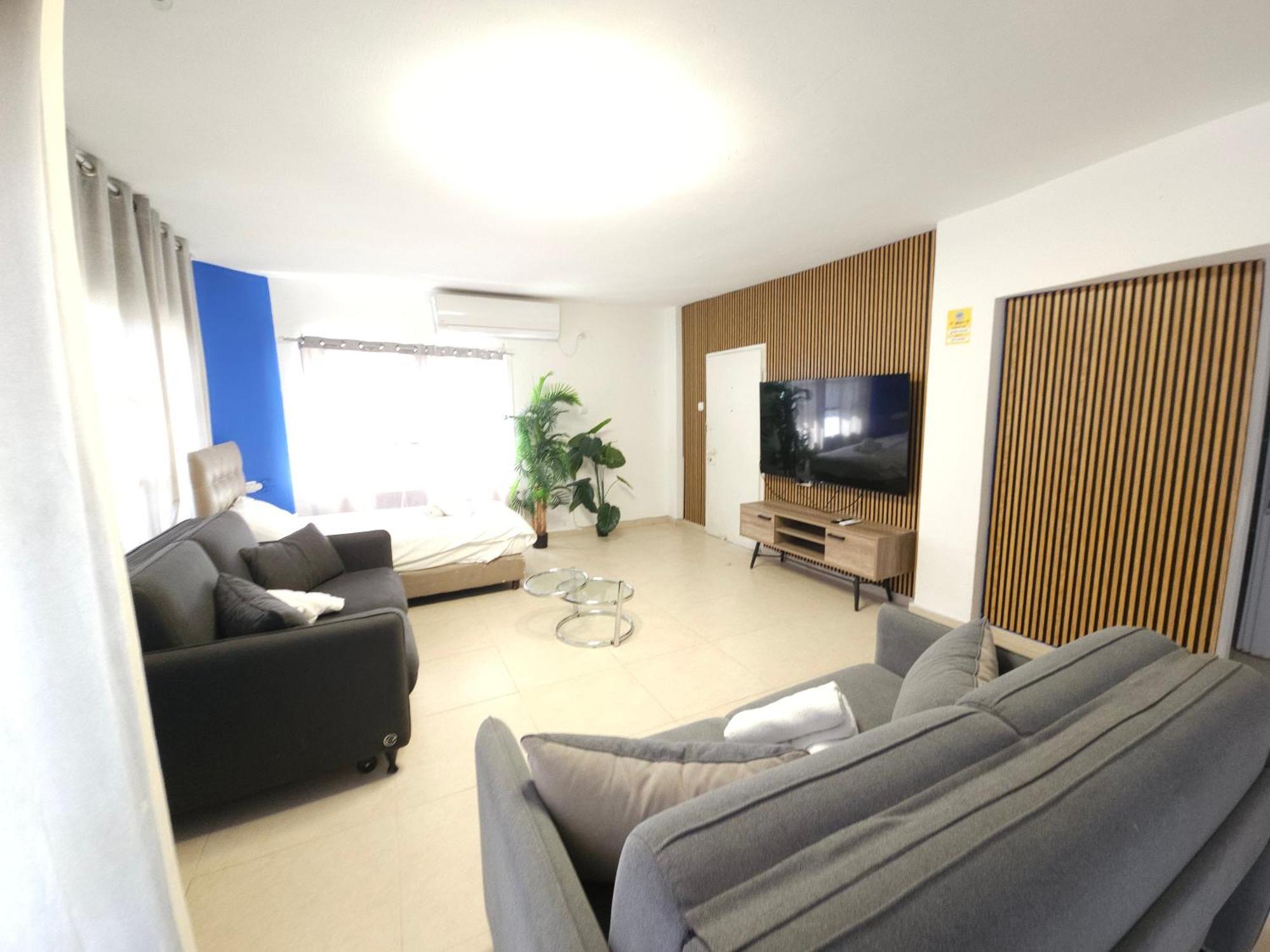 אילת Barak Royal Suites 20 Garden Jacuzzi - ג'קוזי בחצר מראה חיצוני תמונה